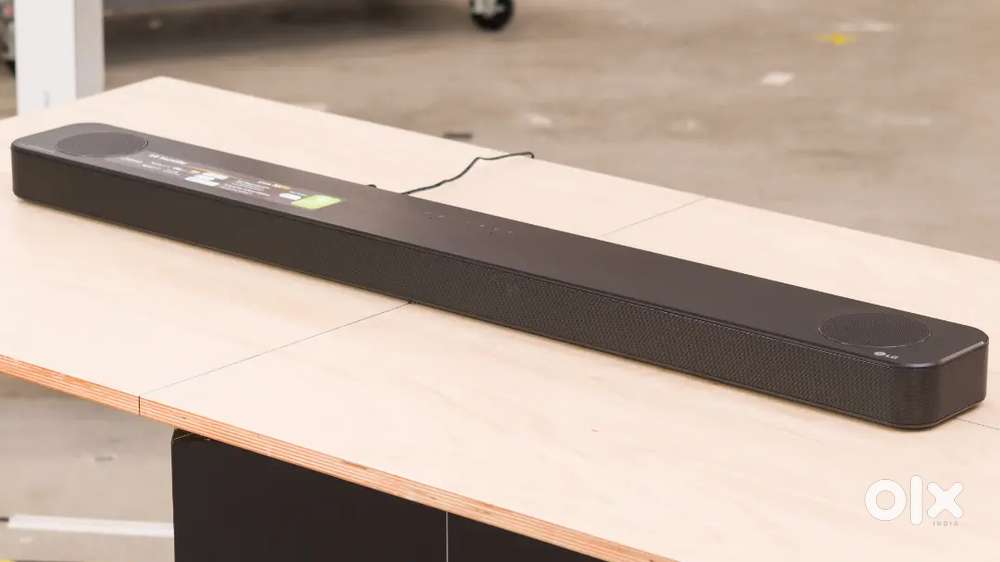 Mint Condition LGSYP8A 3.1.2 soundbar 440 watts with dolby Atmos
