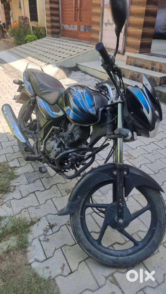 Bajaj Discover
