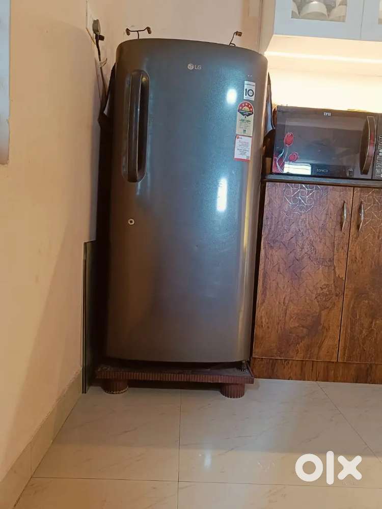 LG 215 ltrs. Fridge and LG Washing machine