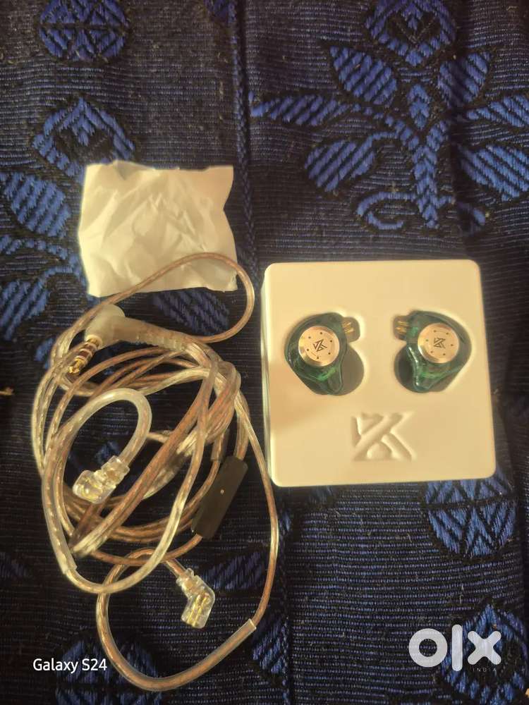 EDXPRO Ear phone with wire