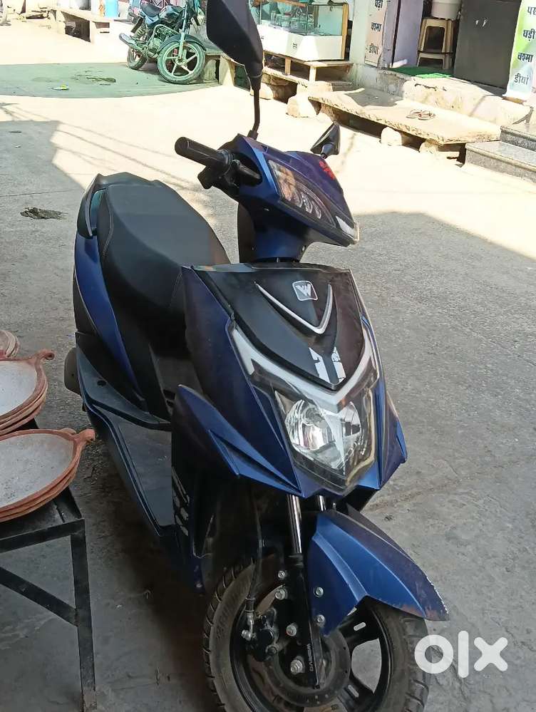 With bill or charger or new good condition