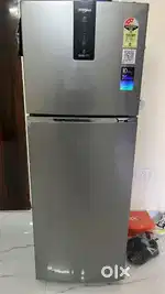 Whirlpool 235L Frost Free Refrigerator – Excellent Condition