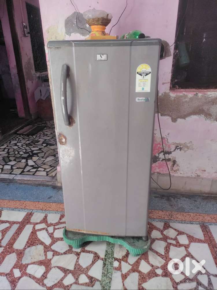 Videocon VKE204 / 2014