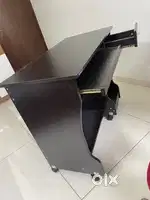 Computer table