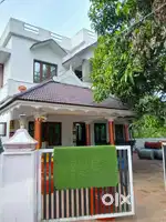 Aluva uc.college 3bhk 5.5cent house for sale
