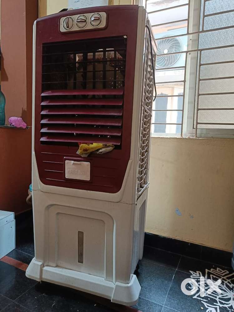 Company tall tower 30litre space for water