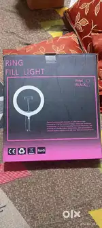 Mobile ring fill light with or without stand