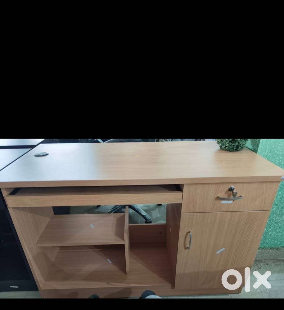 Computer table & chair