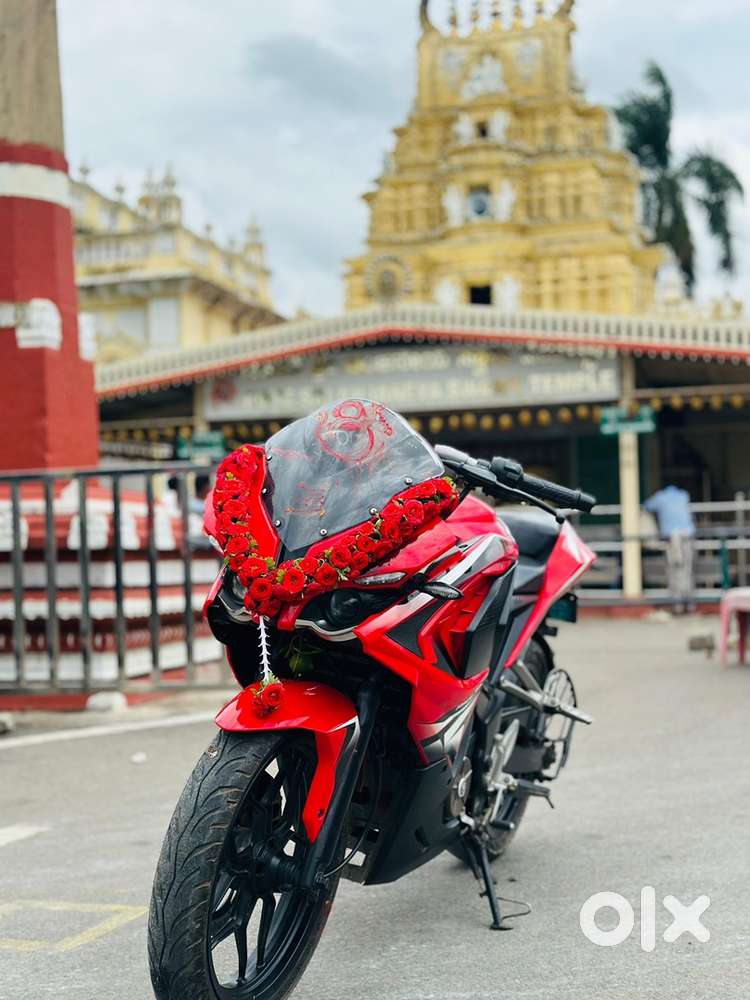 Pulsar 200 RS - single owner