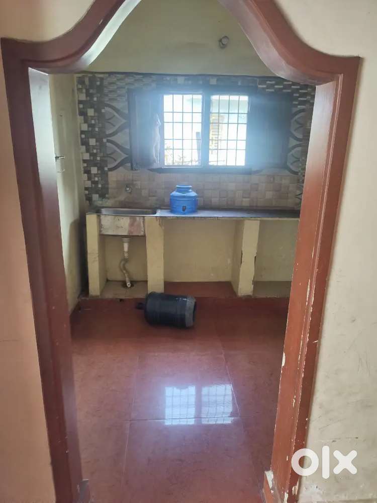 Bachelor or family allowed Western washroom