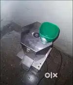 Garlic peeling machine