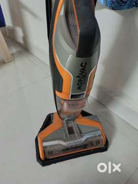 Vacuum cleaner dry and mop