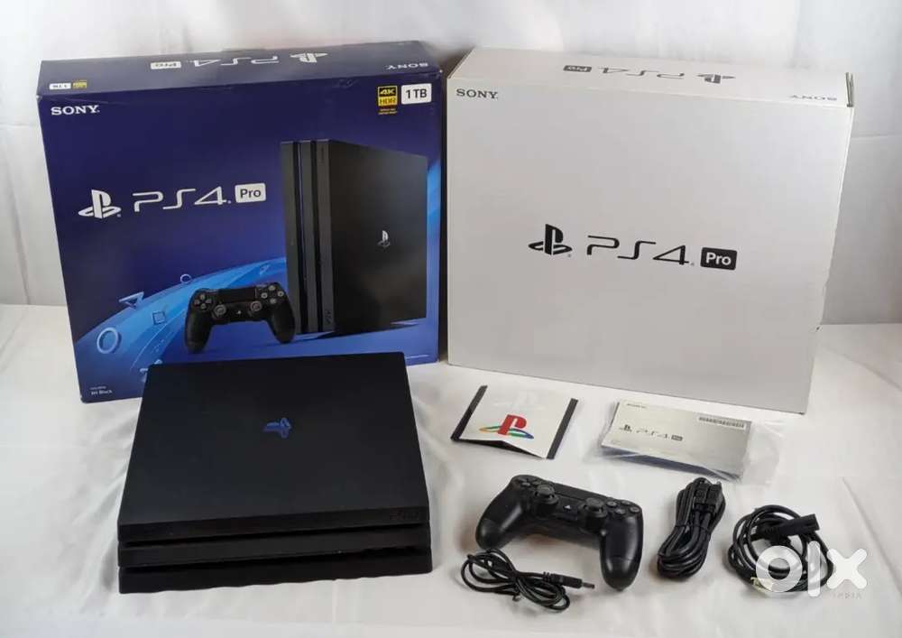 Sony PlayStation 4 Pro PS4 1TB Black Console w/ Box 