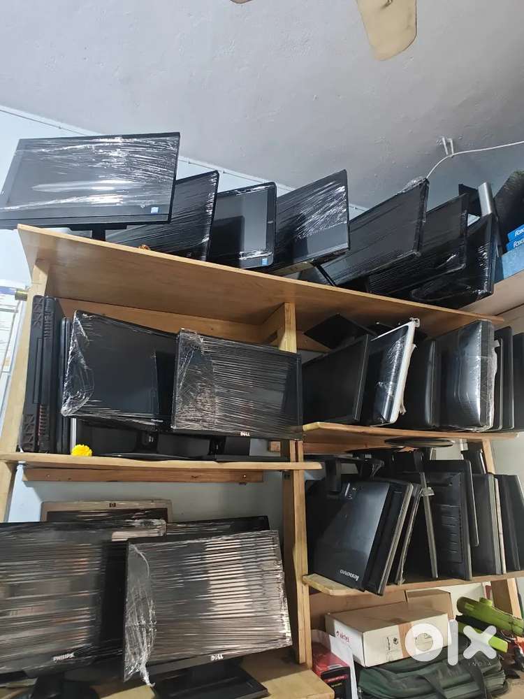 15,17,19,20,22  inch LCD Branded monitors in good working condition.