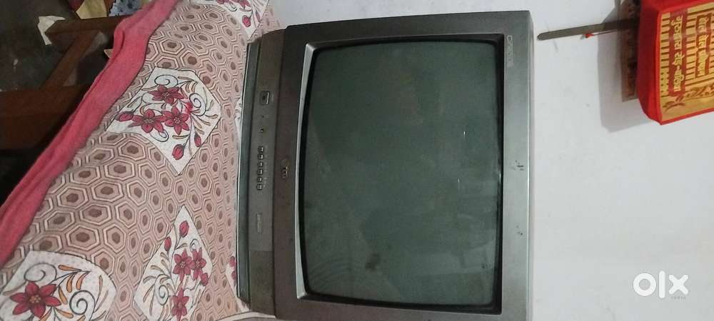 LG TV old Box type 20 Inch