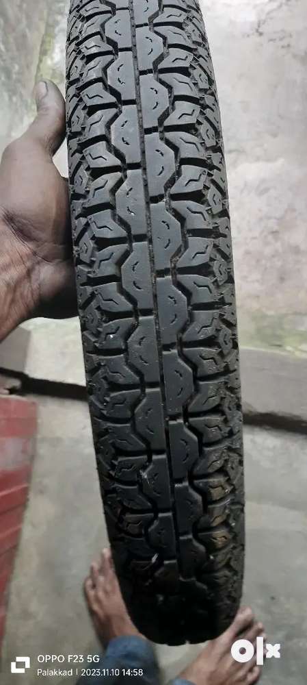 Good condition 1manth used 300/18MRF tyre