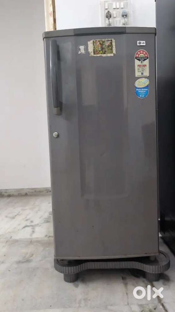 Lg refrigerator