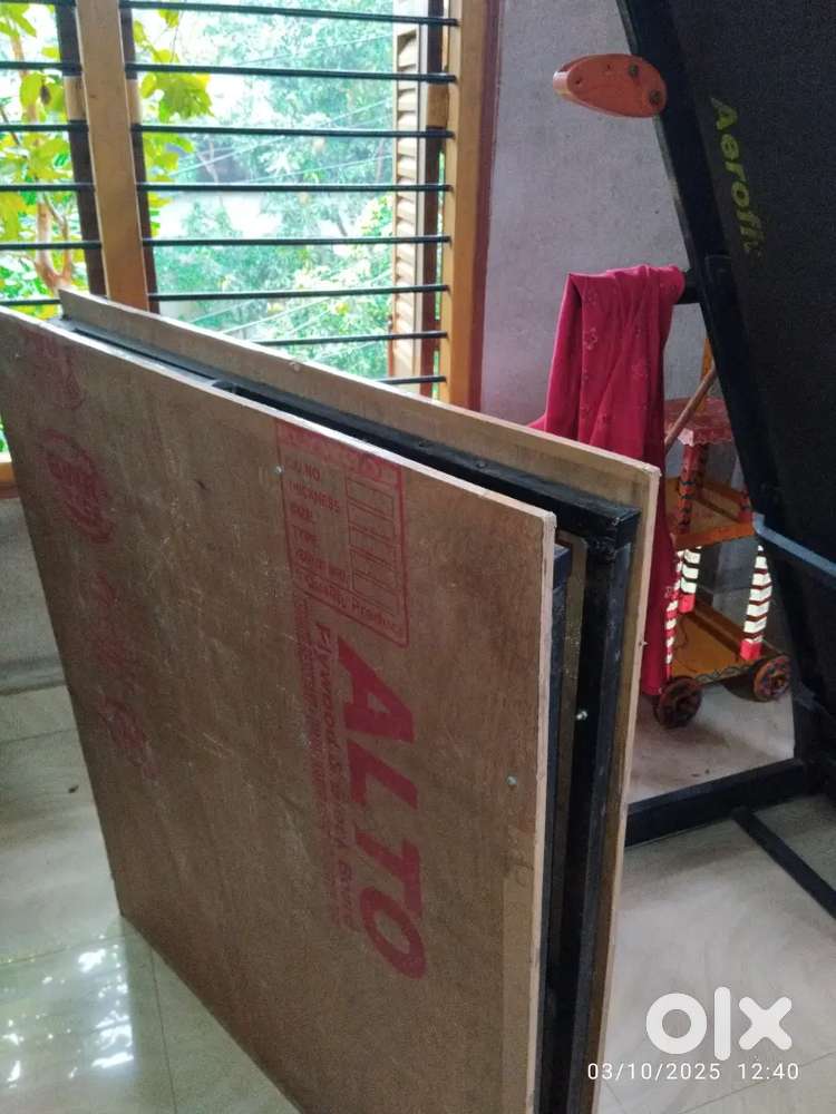 Foldable bed