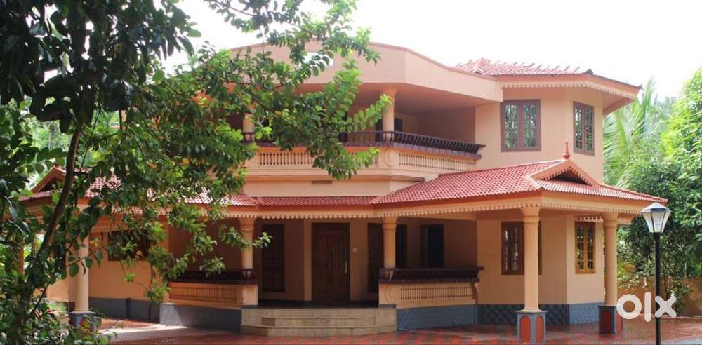 Two-Story Villa with 35 Cents Land in Mannarkkad