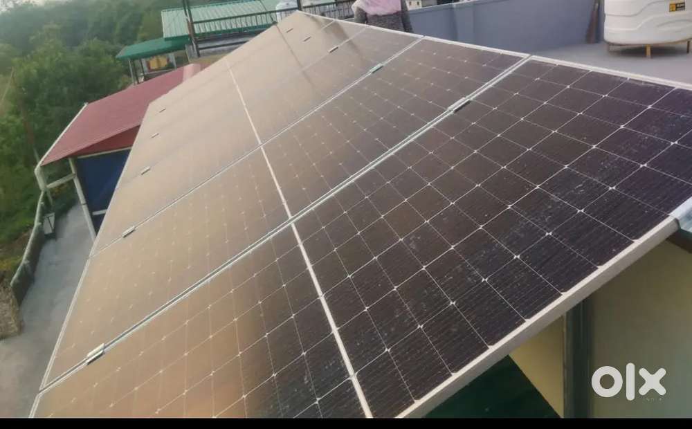 Sales and marketing and solar installation team members