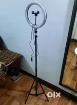 Ring light stand