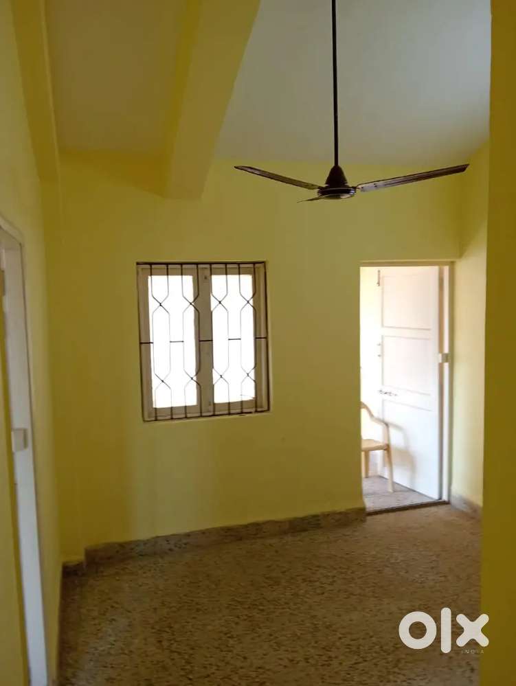 1 ʙʜᴋ ᴜɴꜰᴜʀɴɪꜱʜᴇᴅ ꜰʟᴀᴛ available ꜰᴏʀ ʟᴏɴɢ-ᴛᴇʀᴍ ʀᴇɴᴛ ɪɴ ᴄᴀʟᴀɴɢᴜᴛᴇ