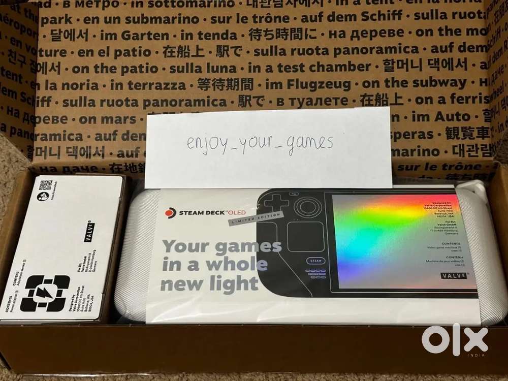 Valve Steam Deck OLED 1TB Handheld Console White