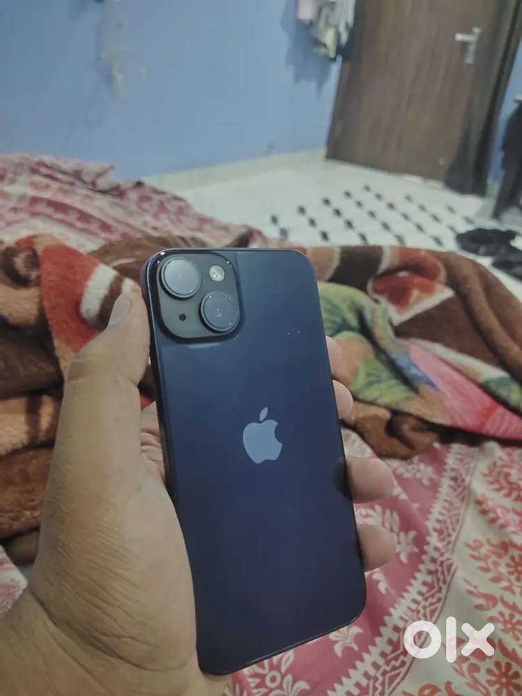 IPHONE 14, 128GB, 100% battery health, 8 month warranty par hai