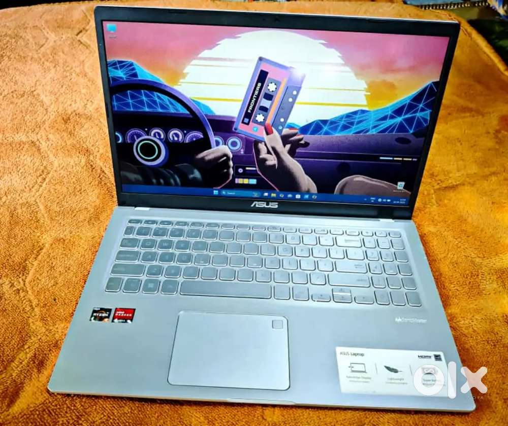 Asus Laptop Ryzen 7 Pro, 16 Gb Ram, 512 Gb SSD with Bill