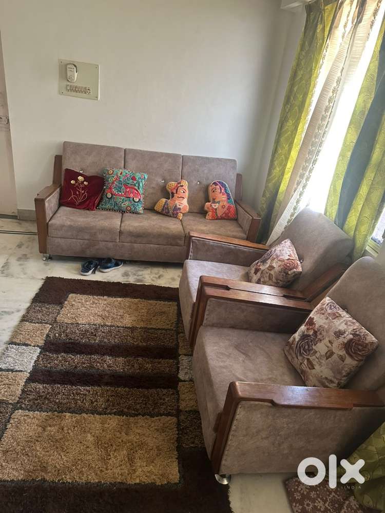 5 seater real wood sofa set