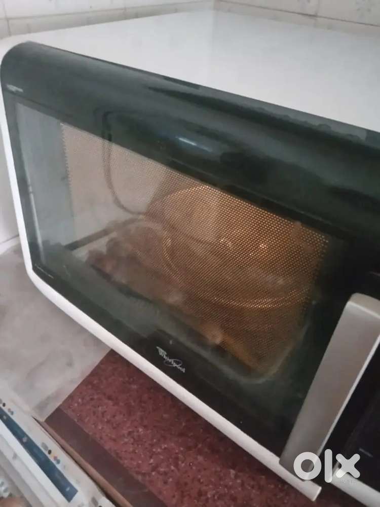 Microwave oven