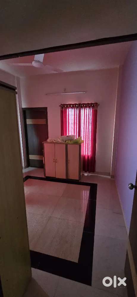 Fully furnished flat used like new