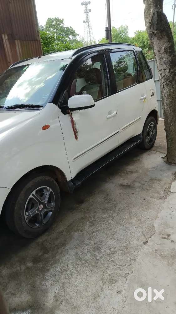 Mahindra Quanto 2011