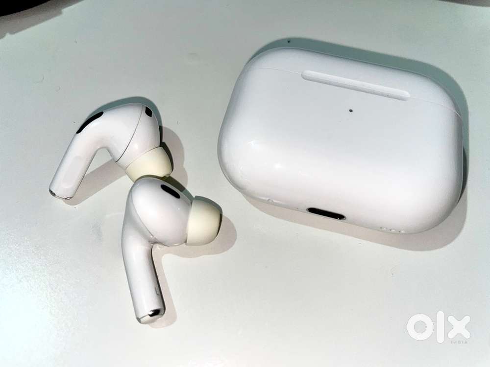 Airpods Pro Gen 2 (USB-C) with Apple warranty in excellent condition