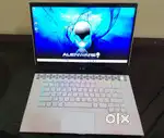 Dell Alienware M15 R2 (9th Gen Intel Core i7)16 GB/512 Nvidia RTX 2060