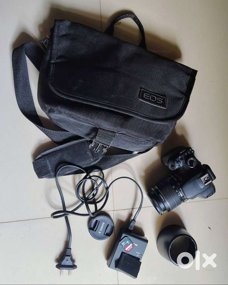 Cannon 1200D