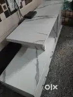 Showcase Tv unit