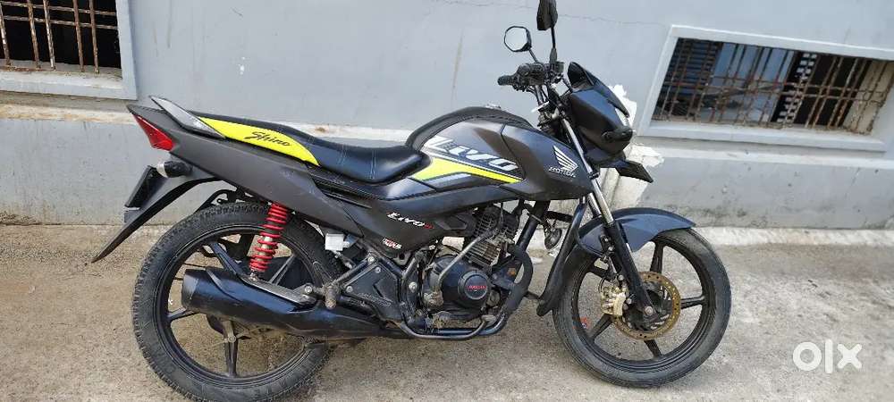 HONDA LIVO
MODAL 2019
RUN.31000KM

RATE 35000 FIX
SELL KRNA H URGENT