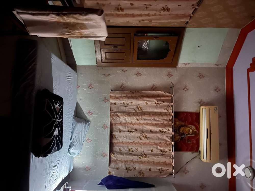 One room attach kitchen and separate bathroom