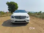 Mercedes Benz B 180