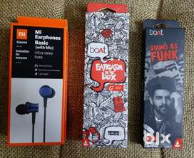 New earphones avàilable for sale in Anthikad