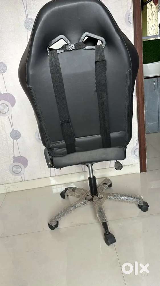 Gaming chair and computer table