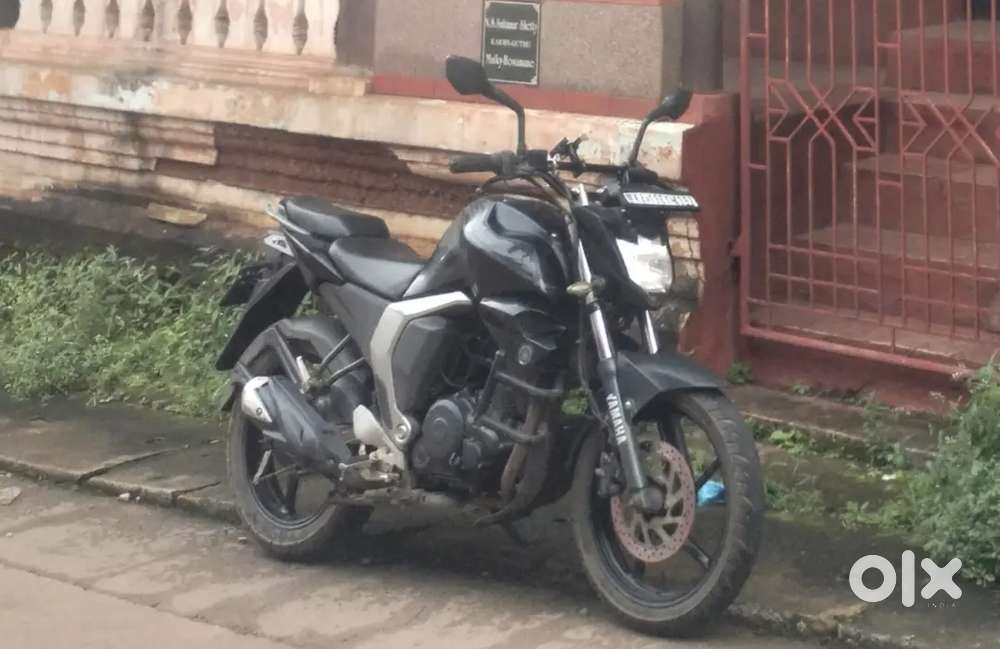 FZ V2(Fuel Injection)