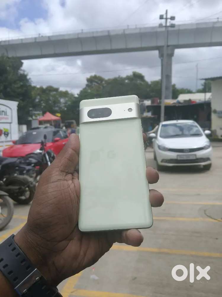 Google pixel 7 128gb Exchange with iphone 12