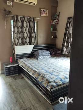 Well maintained 2 bhk in prime location