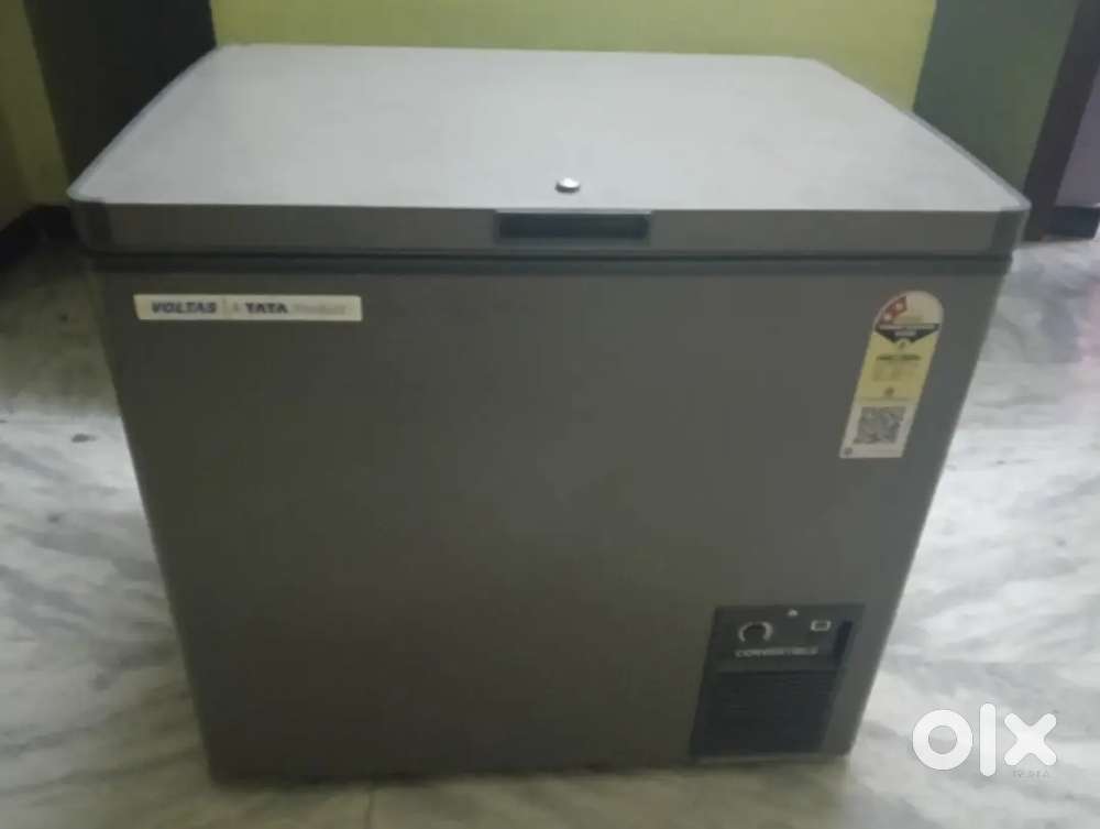Voltas Deep refrigerator