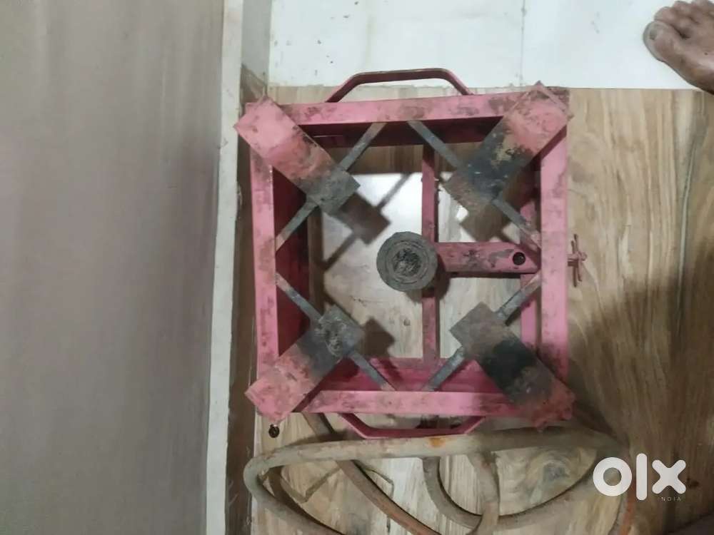 Compact size stove in working condition