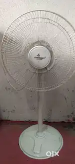 Eveready pedestal fan  for sale