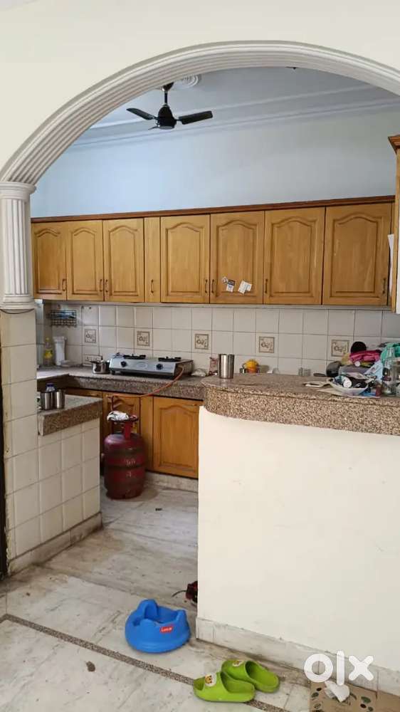 2 bhk apartment for rent in sector 22 gurgaon