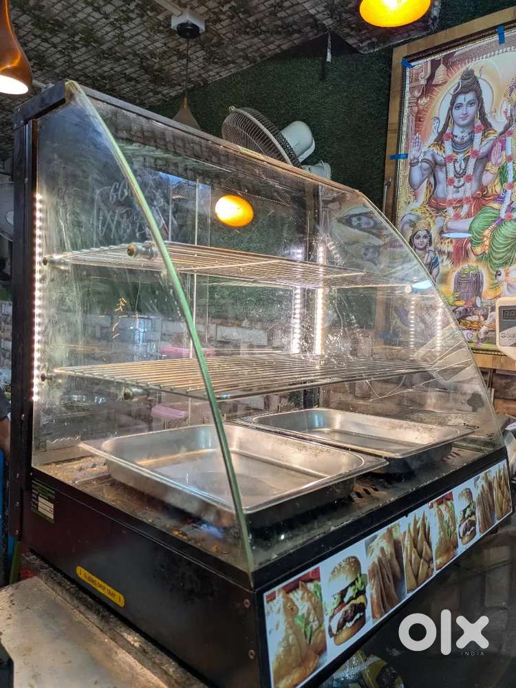 Hot Samosa,Kachori and Gulab Jamun Counter